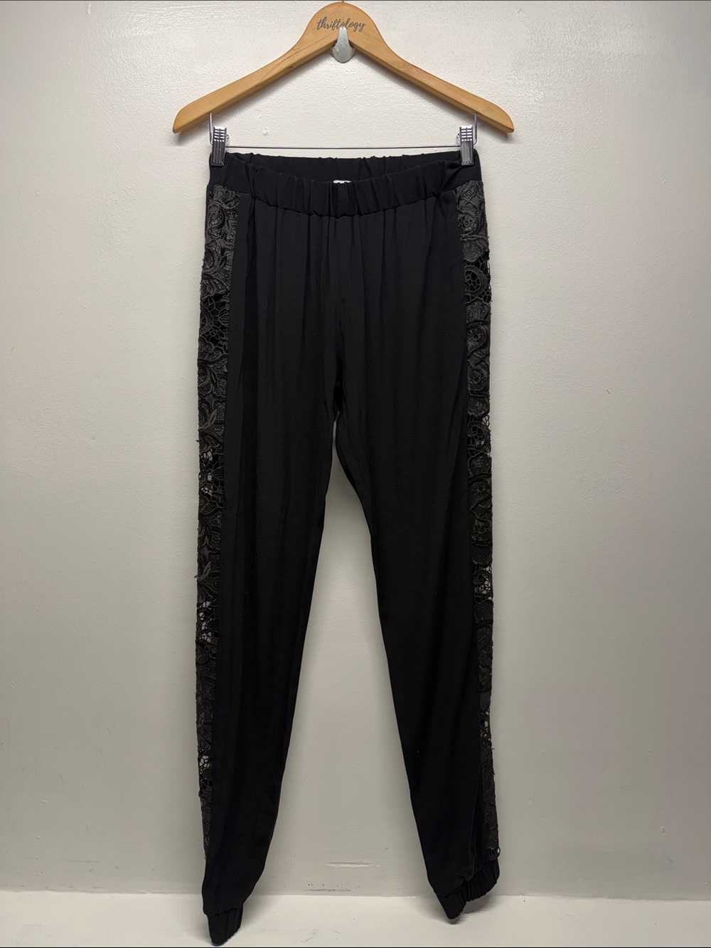Alexis Joggers Pants Ankle Tapered Embroidered Lace Floral Stretch Black Size XS